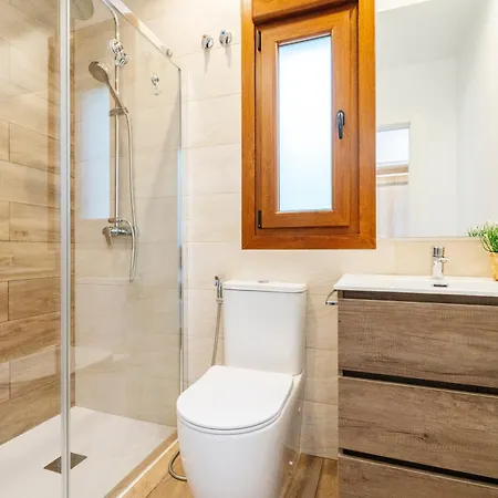 - Con Jardin Y Terraza Privados, Ubicados En Un Santuario Natural Estrategicamente Situados Que Combinan Mar Y Montana Con Comodidades De La Ciudad, Son Tu Base Ideal Conocer Y El Principado De Asturias Apartment Gijon
